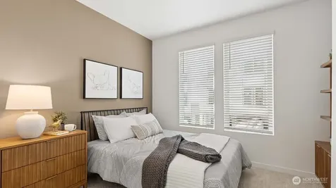 16830 20th Avenue W Lynnwood WA 98037
