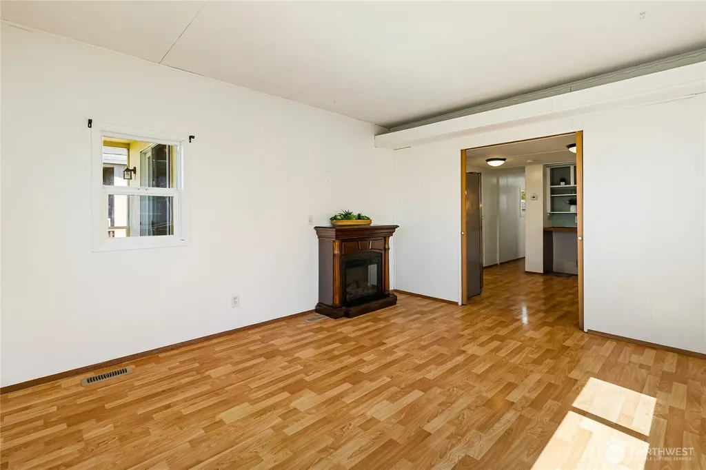 8080 Harborview Blaine WA 98230