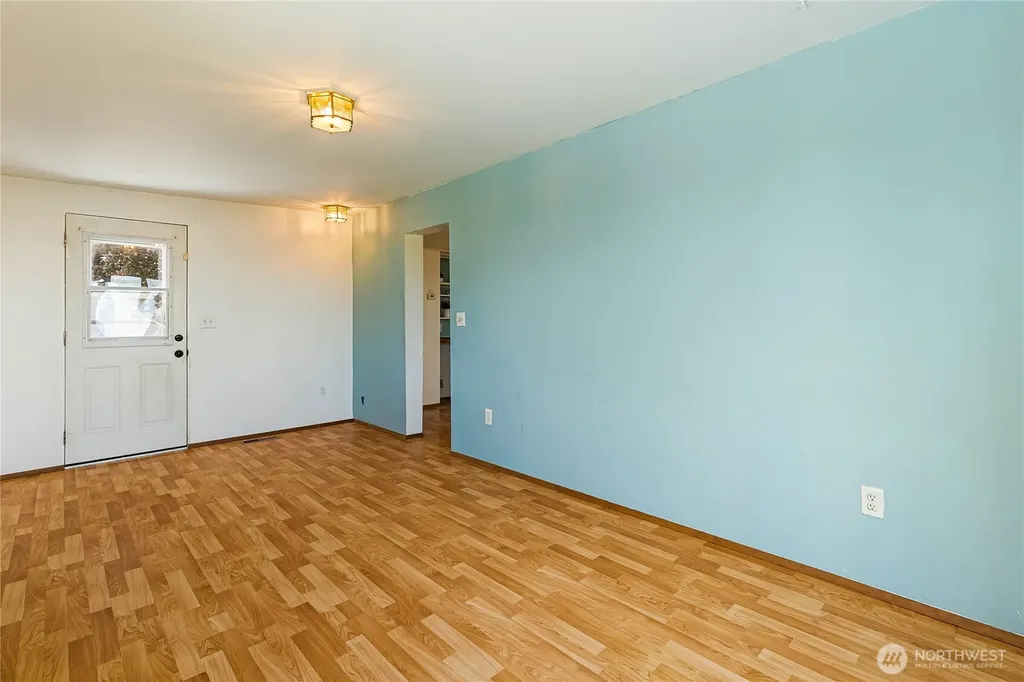 8080 Harborview Blaine WA 98230