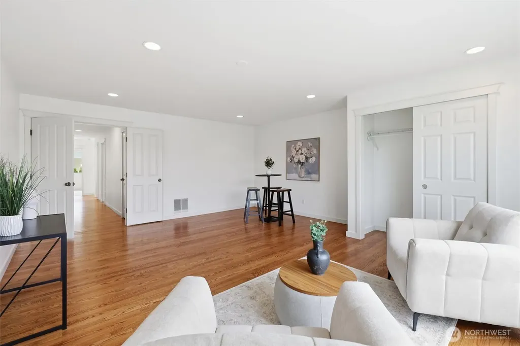 3724 185th Street SE Bothell WA 98012