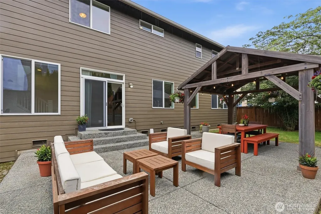 3724 185th Street SE Bothell WA 98012