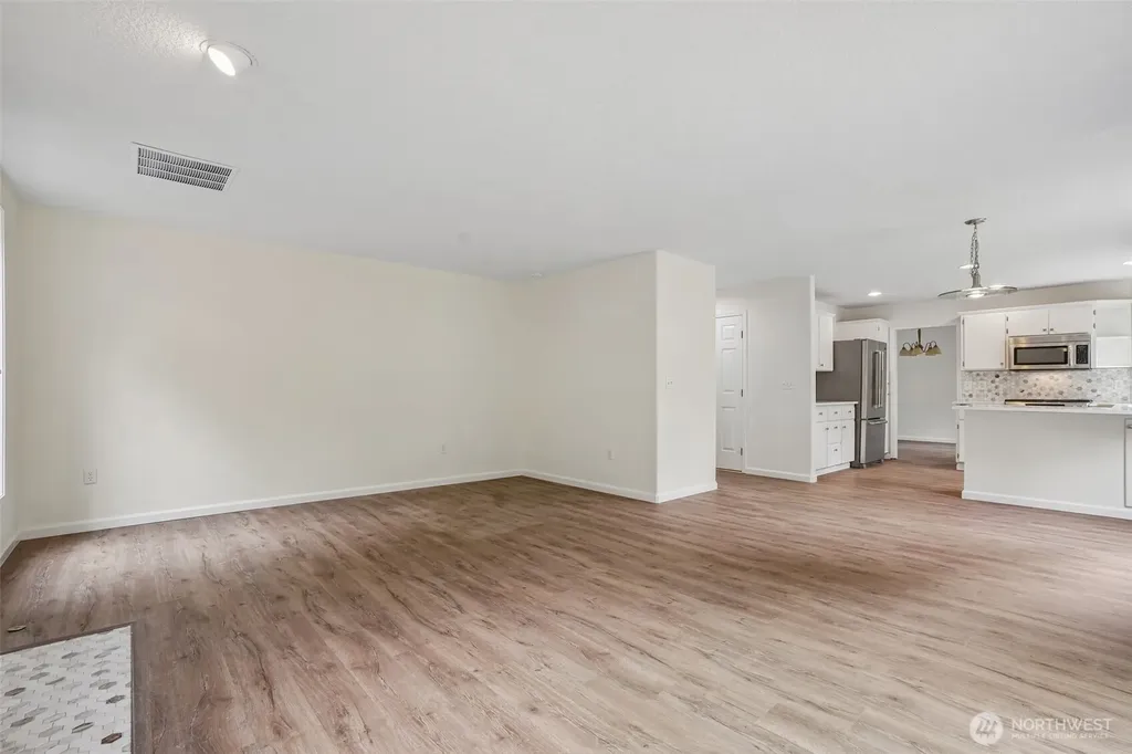 2111 NW Willow Drive Camas WA 98607