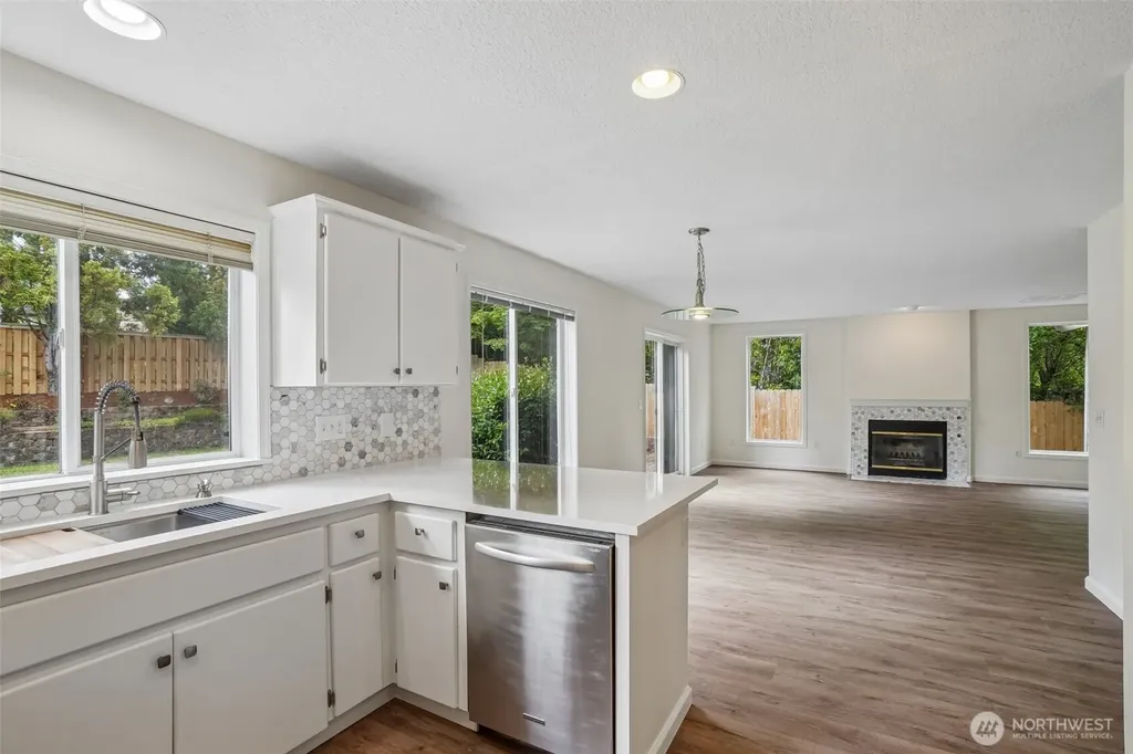 2111 NW Willow Drive Camas WA 98607