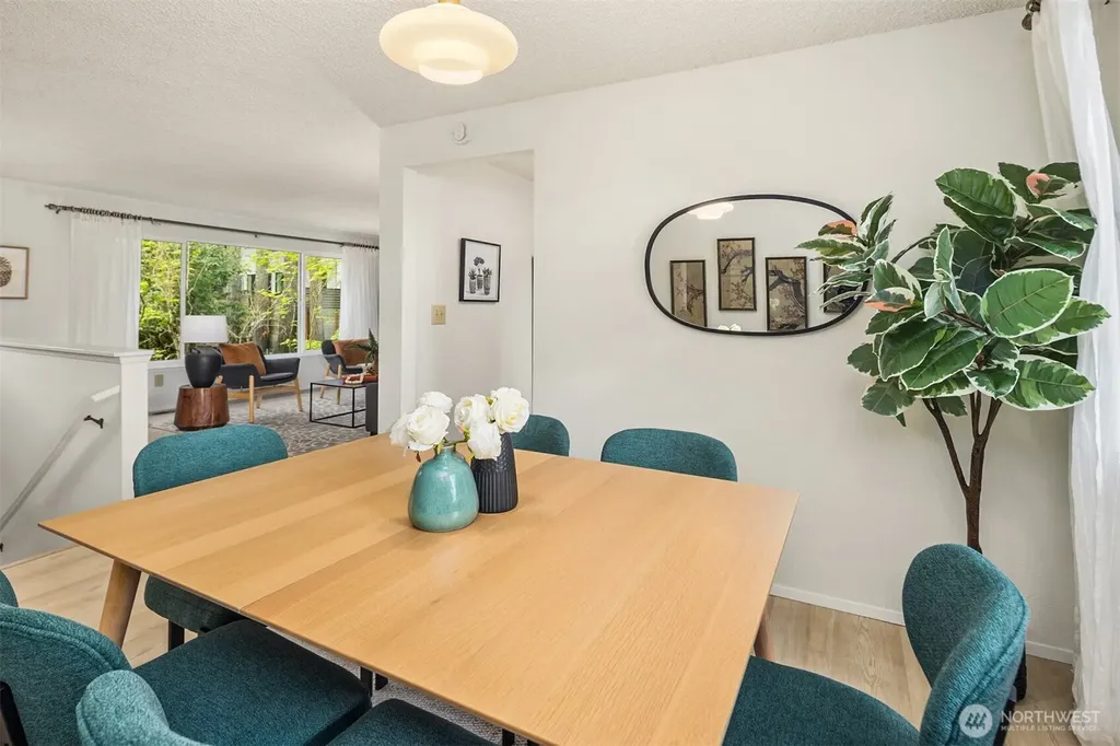 7223 NE 152nd Place Kenmore WA 98028