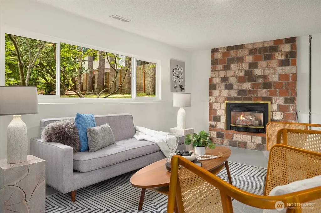 7223 NE 152nd Place Kenmore WA 98028