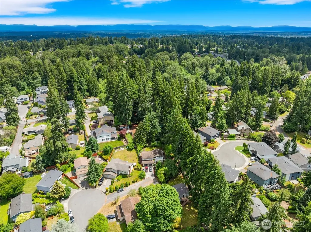 7223 NE 152nd Place Kenmore WA 98028