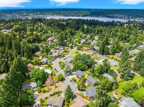 7223 NE 152nd Place Kenmore WA 98028