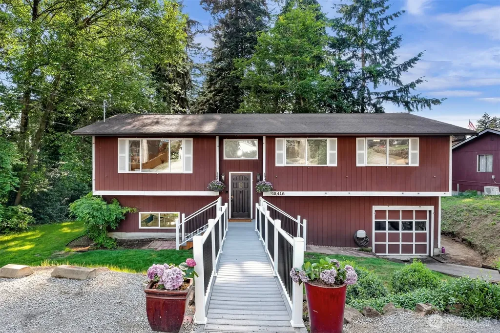 15416 20th Place W Lynnwood WA 98087