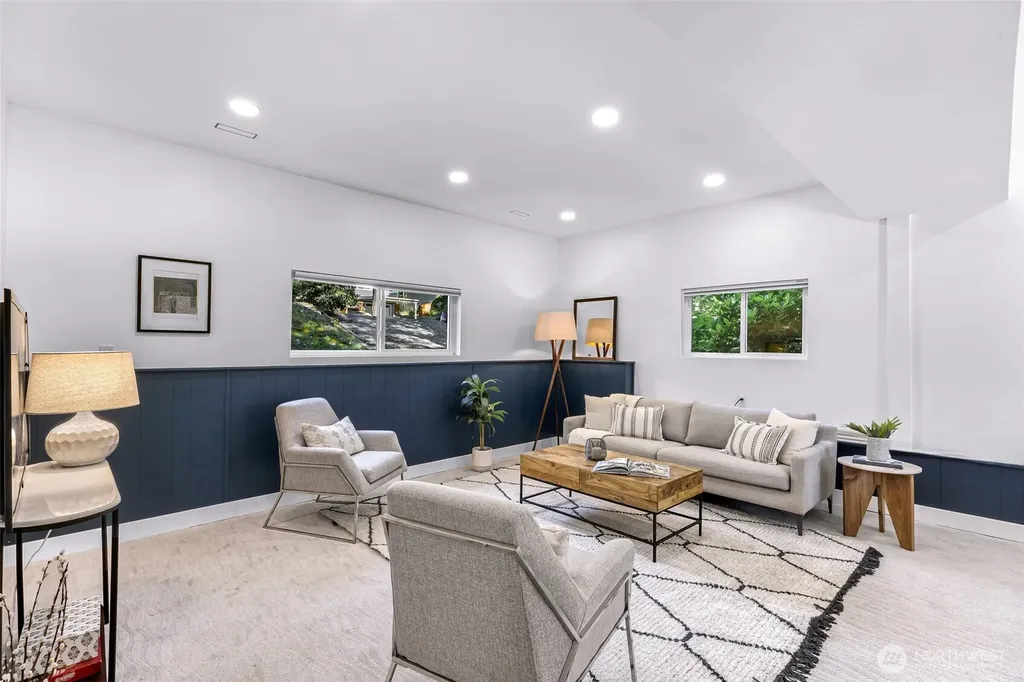 15416 20th Place W Lynnwood WA 98087