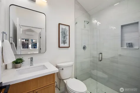1004 N 48th Street Seattle WA 98103