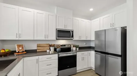 16830 20th Avenue W Lynnwood WA 98037