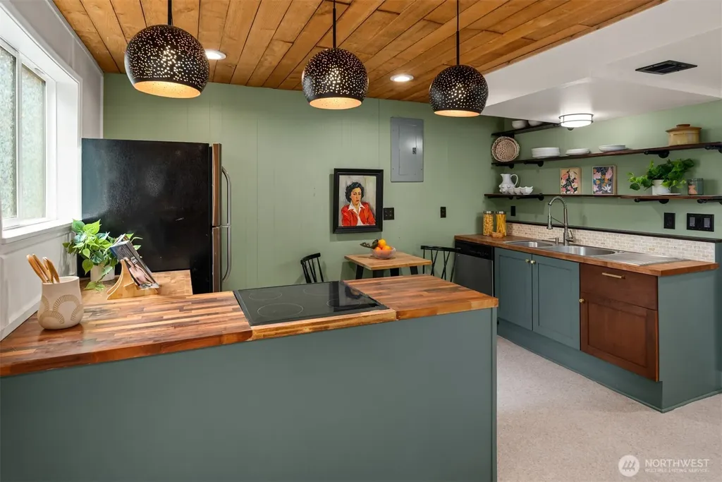 3902 S Genesee Street Seattle WA 98118