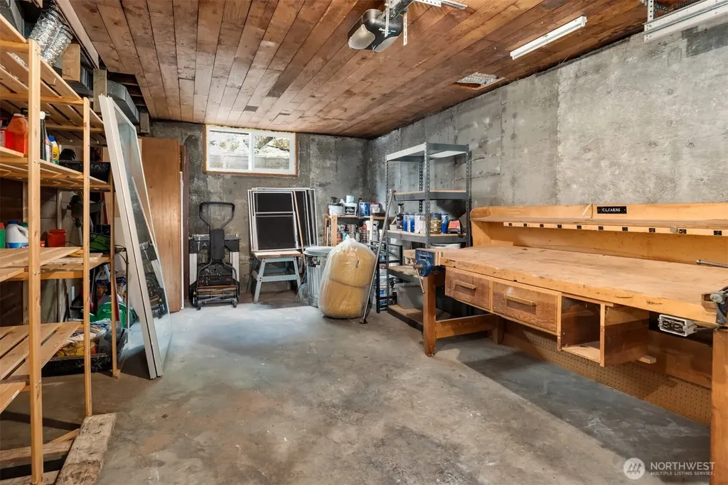 3902 S Genesee Street Seattle WA 98118