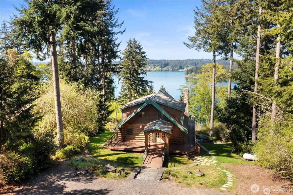 12508 Cole Point Drive Anderson Island WA 98303