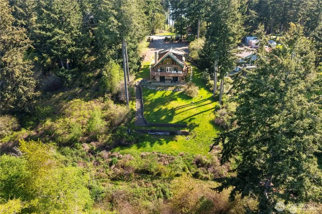 12508 Cole Point Drive Anderson Island WA 98303