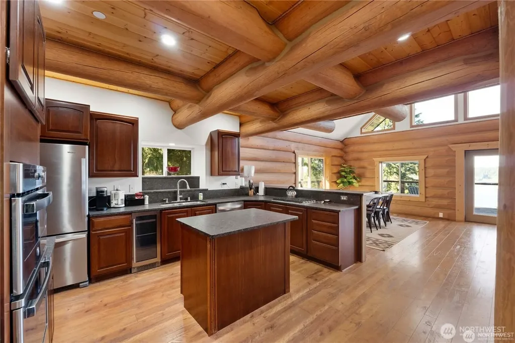 12508 Cole Point Drive Anderson Island WA 98303