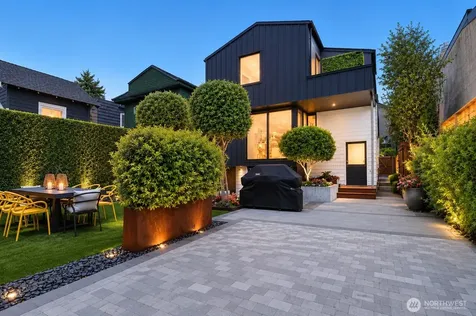 2015 42nd Avenue E Seattle WA 98112