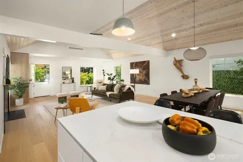 2015 42nd Avenue E Seattle WA 98112