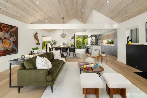 2015 42nd Avenue E Seattle WA 98112