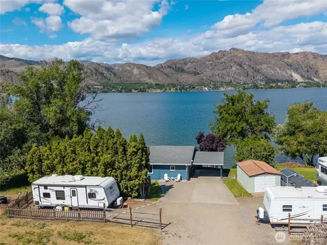 111 Eastlake Road Oroville WA 98844