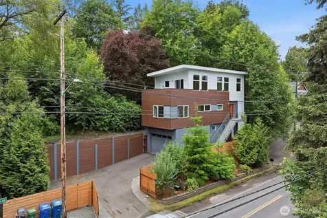 9007 Sand Point Way NE Seattle WA 98115