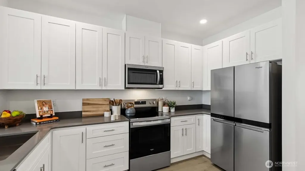 16830 20th Avenue W Lynnwood WA 98037