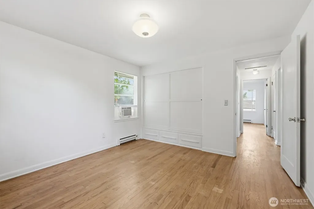 5603 SW Lander Street Seattle WA 98116