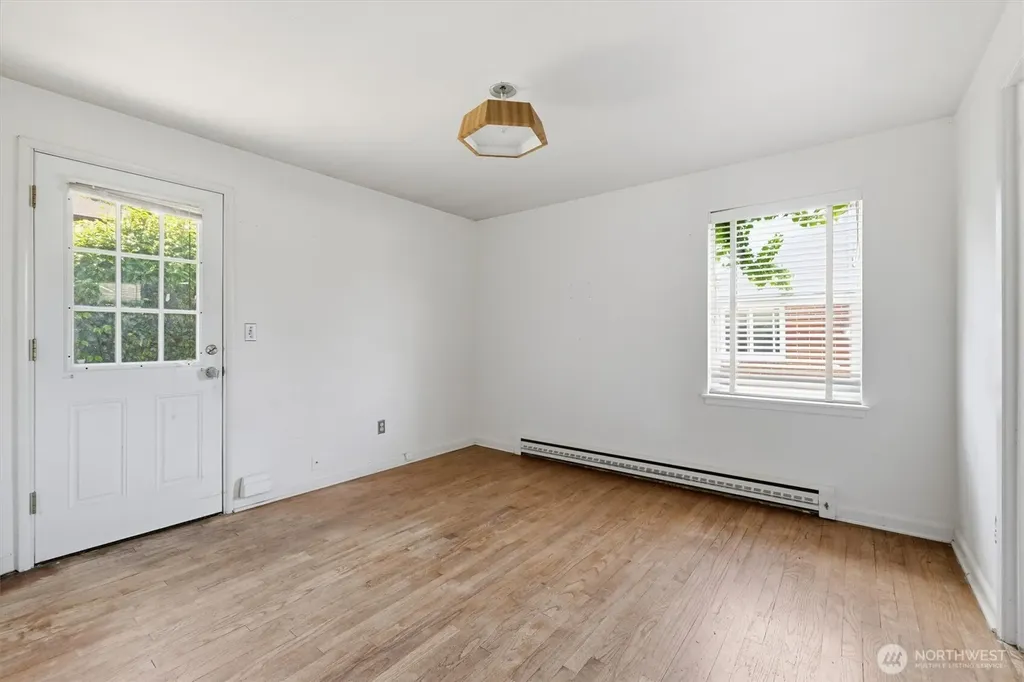5603 SW Lander Street Seattle WA 98116