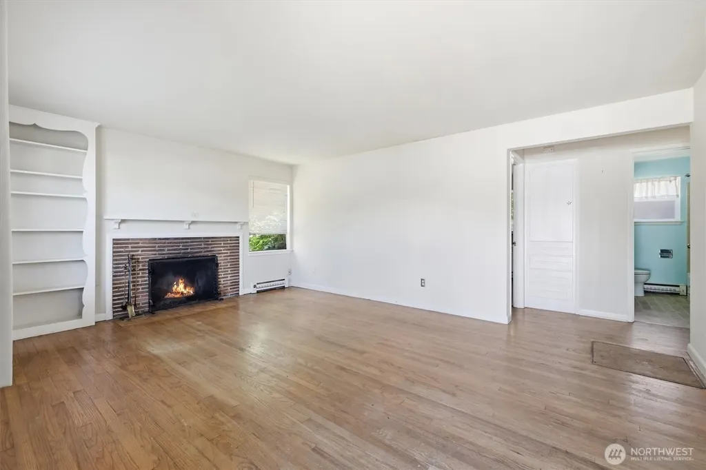 5603 SW Lander Street Seattle WA 98116