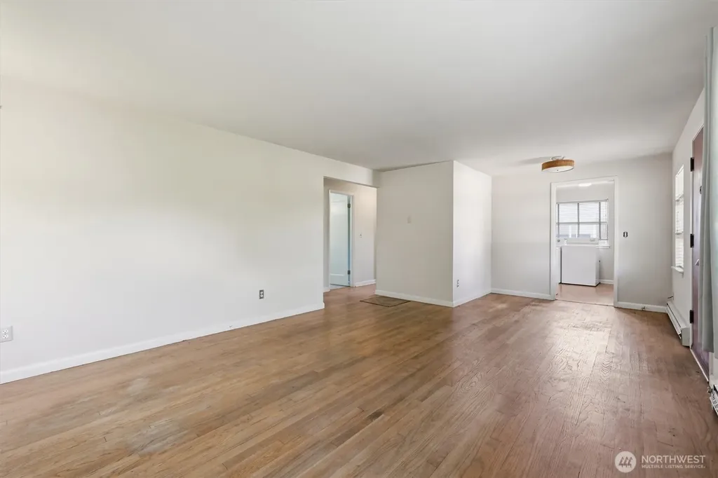 5603 SW Lander Street Seattle WA 98116