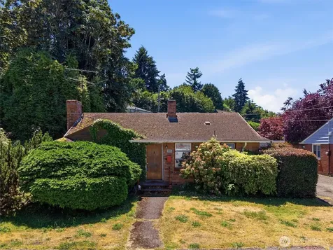 5603 SW Lander Street Seattle WA 98116