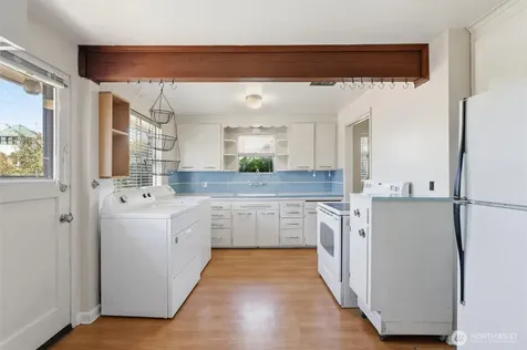 5603 SW Lander Street Seattle WA 98116