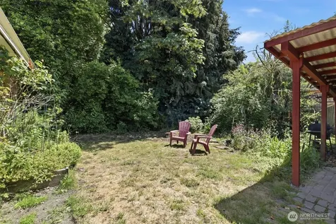5603 SW Lander Street Seattle WA 98116