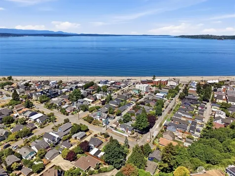 5603 SW Lander Street Seattle WA 98116