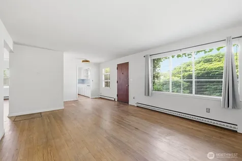 5603 SW Lander Street Seattle WA 98116