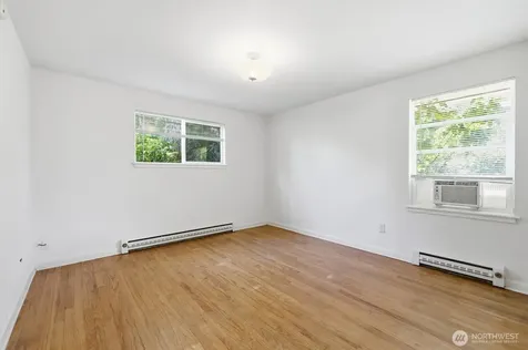 5603 SW Lander Street Seattle WA 98116