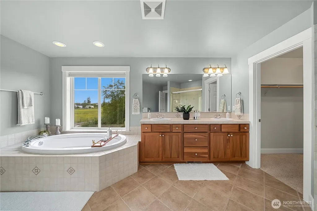 21801 26th Street E Lake Tapps WA 98391