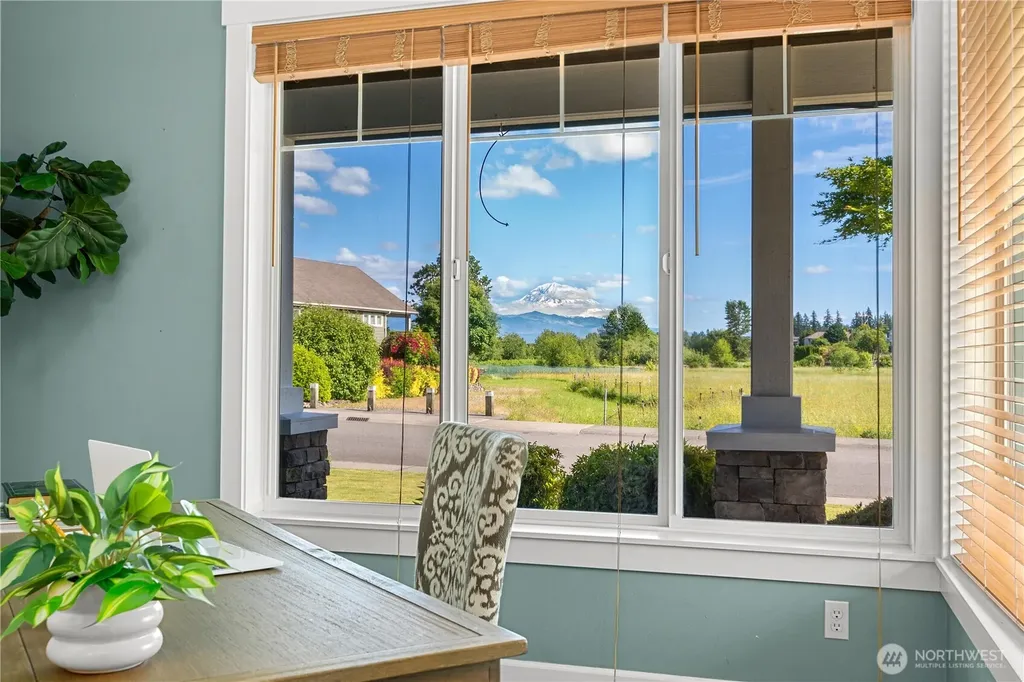 21801 26th Street E Lake Tapps WA 98391