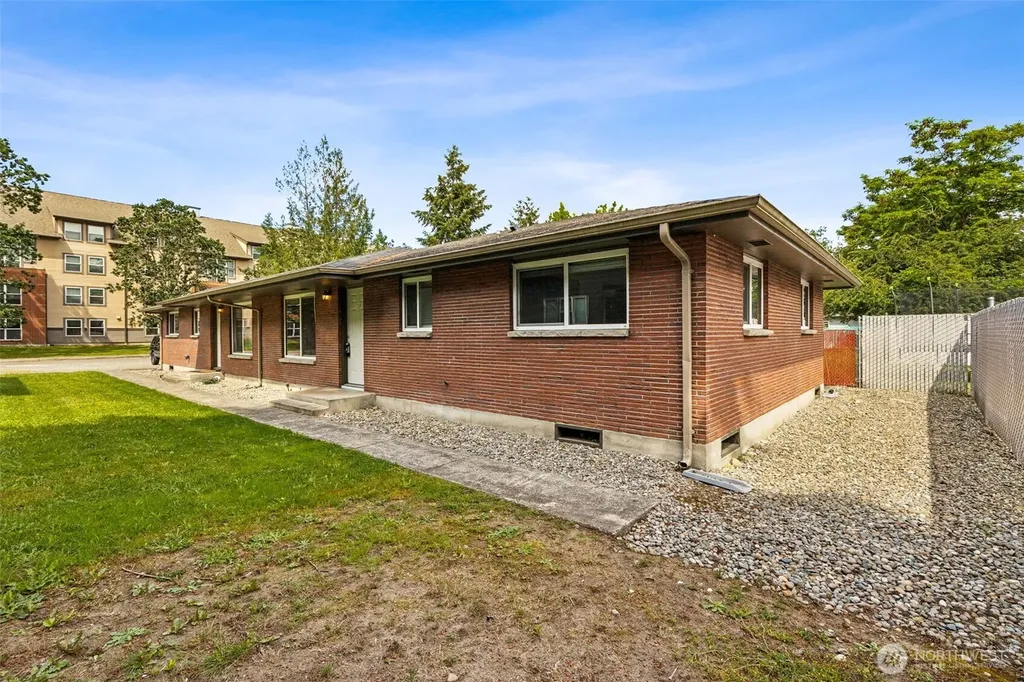 710 127th Street S Tacoma WA 98444