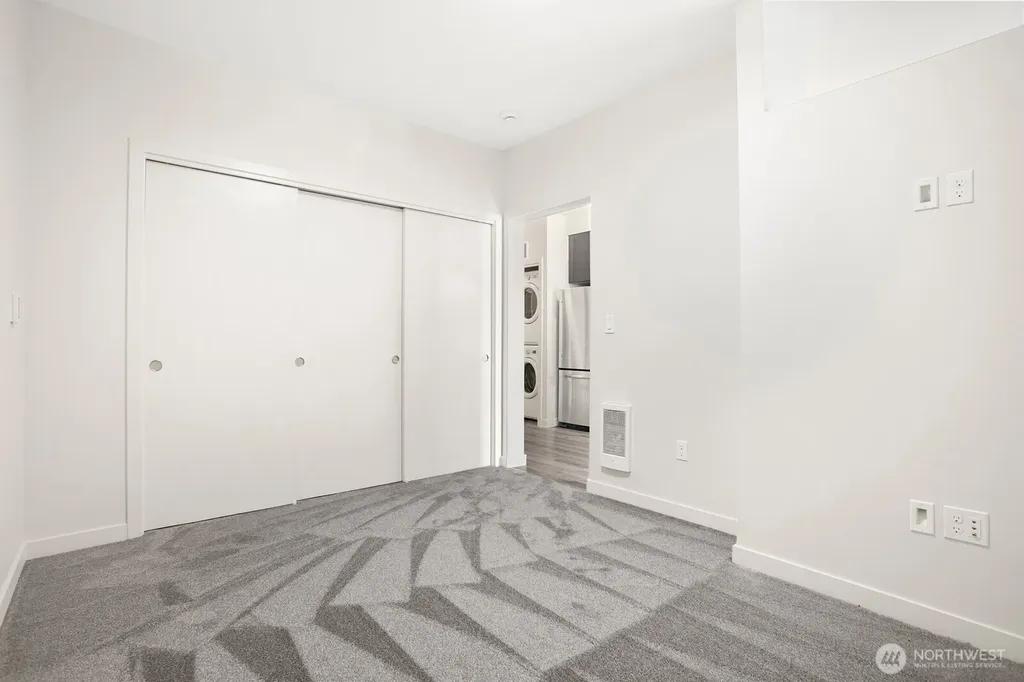 1760 NW 56th Street Seattle WA 98107