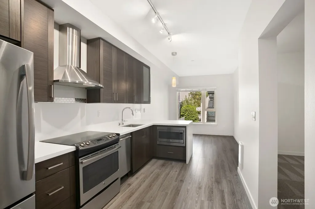 1760 NW 56th Street Seattle WA 98107