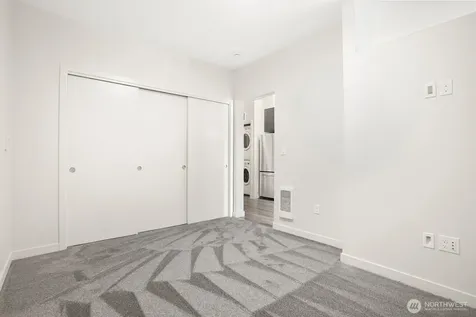 1760 NW 56th Street Seattle WA 98107