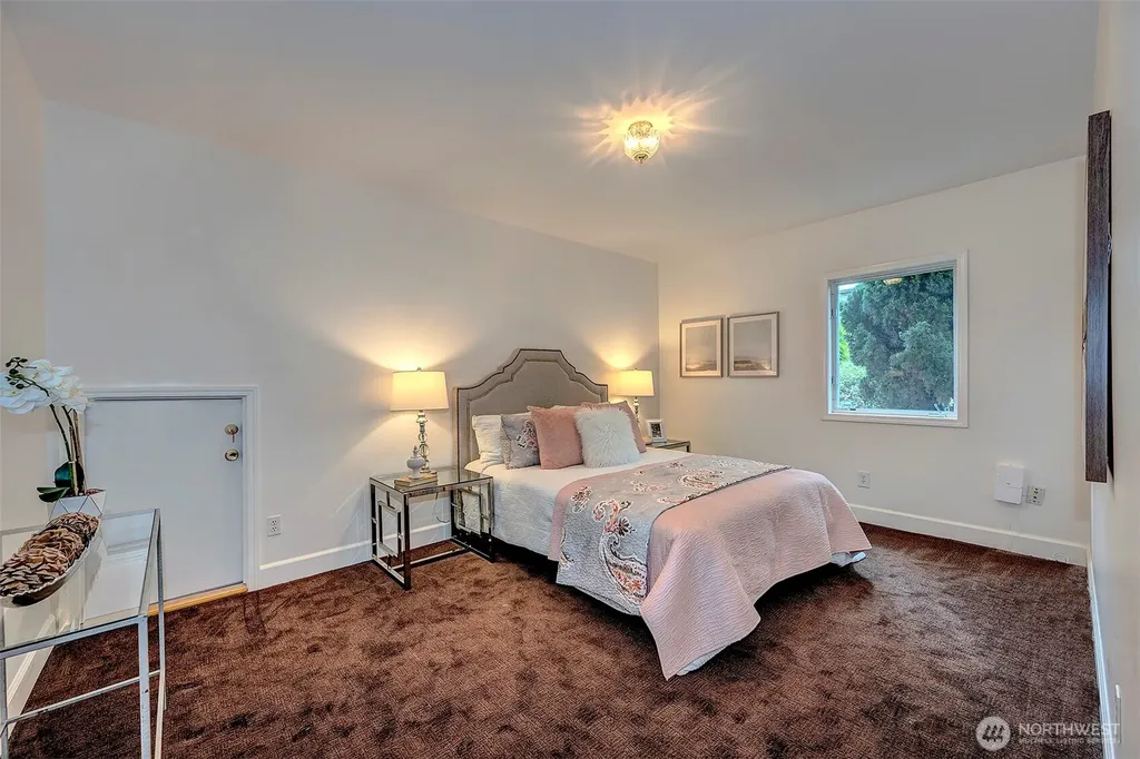 750 Maple Street Edmonds WA 98020