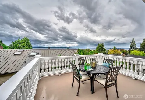 750 Maple Street Edmonds WA 98020