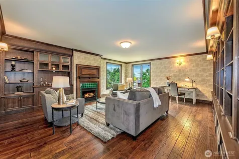 750 Maple Street Edmonds WA 98020