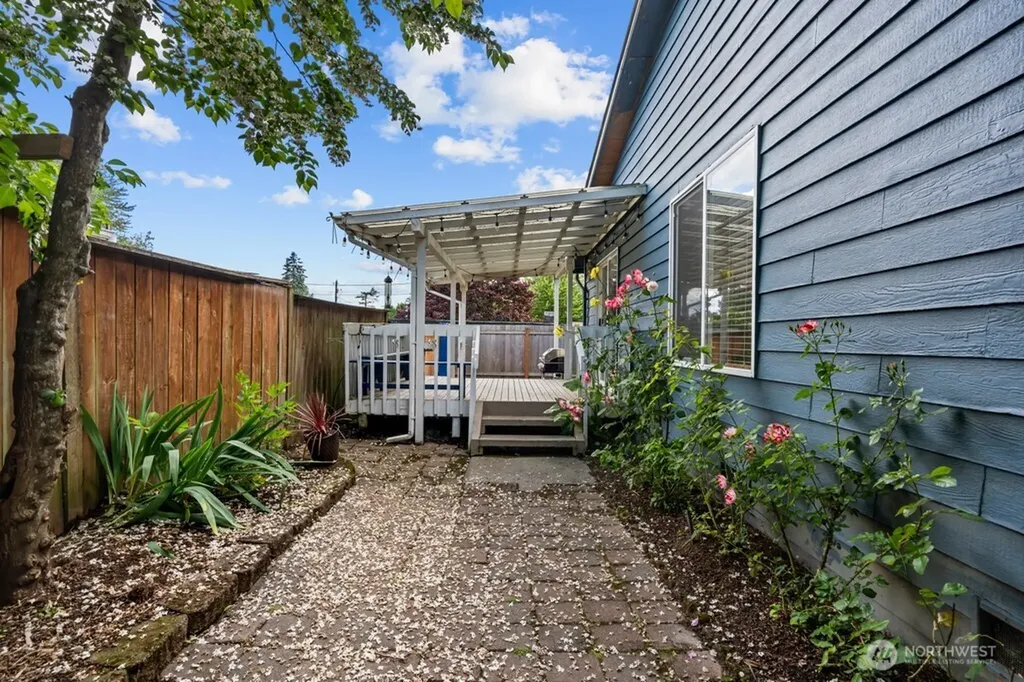 622 Northern Way Everett WA 98204