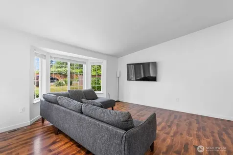 622 Northern Way Everett WA 98204