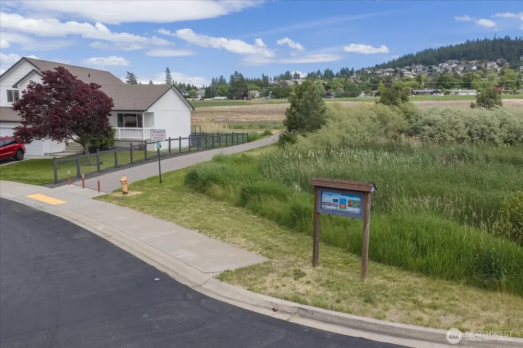 5320 S Myrtle Lane Spokane WA 99223