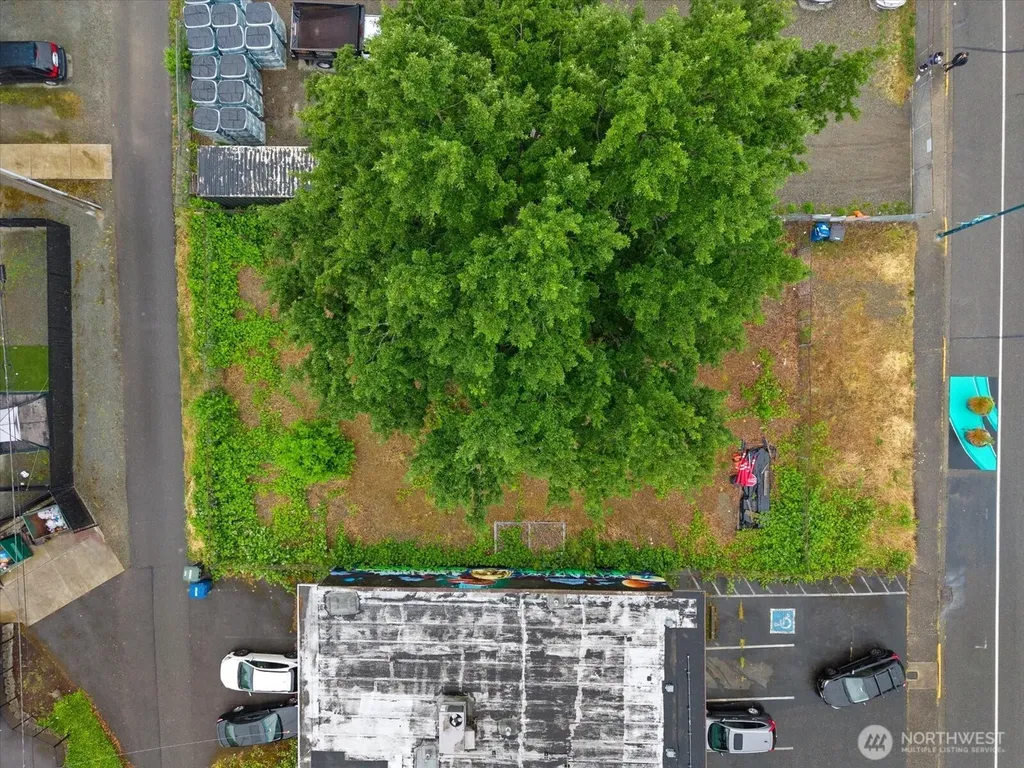 4 SW 153rd Street Burien WA 98166