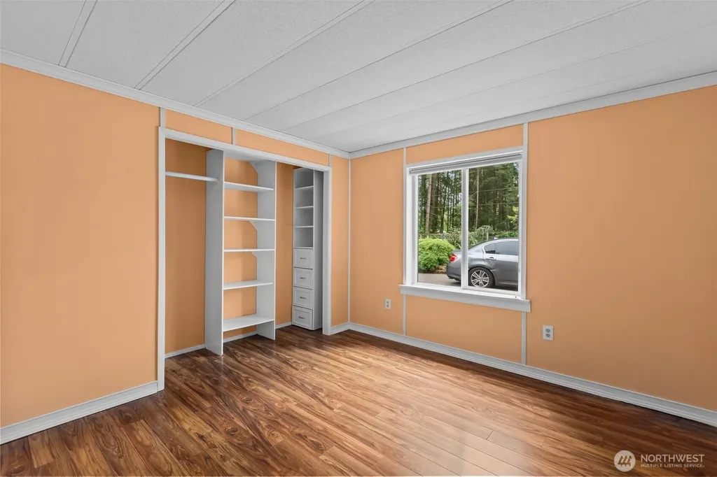 15404 SE 302nd Street Kent WA 98042